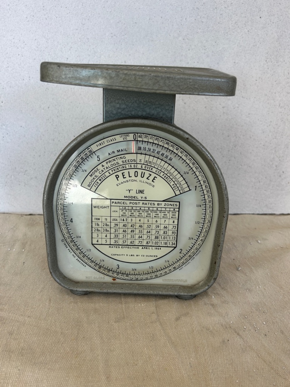 Vintage Pelouze Model Y-5 Metal Kitchen Parcel Scale - Gray
